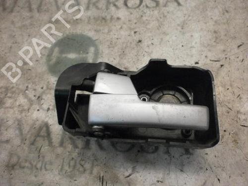 Used Front left interior door handle Front left interior door handle FORD MONDEO III Saloon (B4Y) 2.0 16V TDDi / TDCi (115 hp) 3742790 3742790