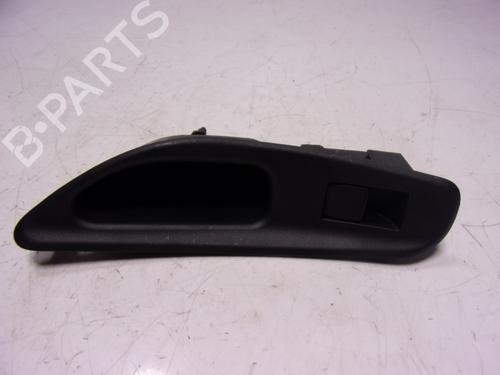 Used Right rear window switch Right rear window switch TOYOTA YARIS (_P21_, _PA1_, _PH1_) 1.5 Hybrid (MXPH11) (92 hp) 15887606 15887606