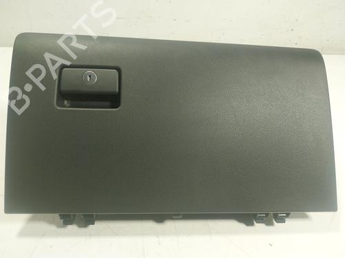 Used Glove box Glove box TOYOTA RAV 4 V (_A5_, _H5_) 2.5 Hybrid (AXAH52) (218 hp) 17804533 17804533