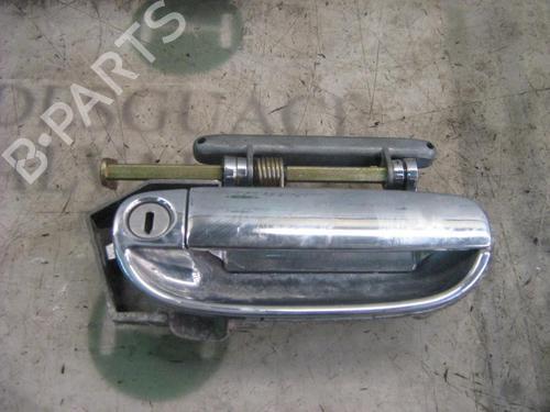 Used Front right exterior door handle Front right exterior door handle 3768262 3768262