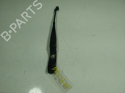 Used Front windshield wiper arm FORD KA+ III (UK, FK) [2014-2025]  17019536