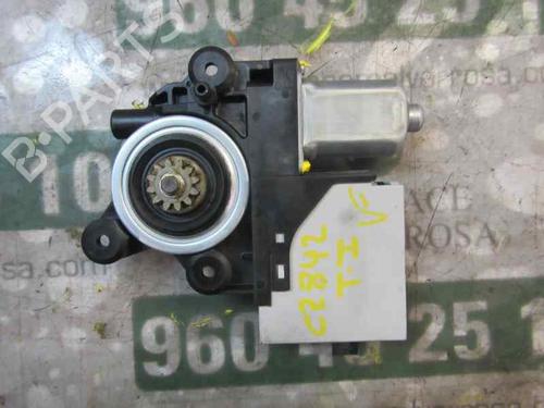 Used Left rear window motor Left rear window motor FORD KUGA I 2.0 TDCi (136 hp) 3862695 3862695