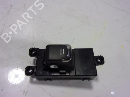 Used Left rear window switch Left rear window switch KIA CEE'D (JD) 1.6 GDI (135 hp) 10616824 10616824