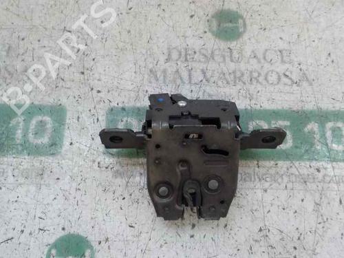 Used Tailgate lock OPEL ASTRA J (P10) 2.0 CDTI (68) (160 hp) 4766522