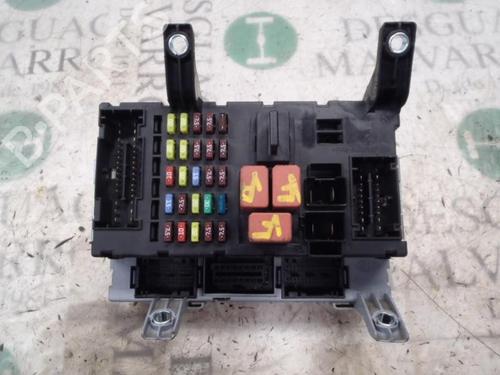 Used Fuse box Fuse box FIAT LINEA (323_, 110_) 1.3 D Multijet (323AXB11, 323AXB1A) (90 hp) 4007951 4007951