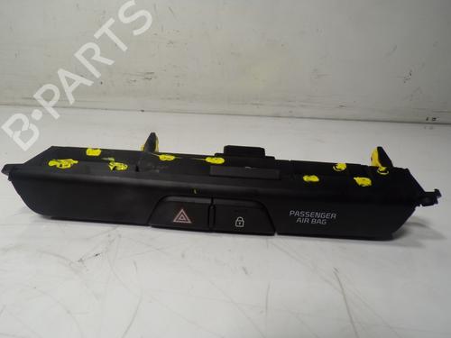 Used Warning switch Warning switch KIA RIO IV (YB, SC, FB) [2017-2026] 13023251 13023251