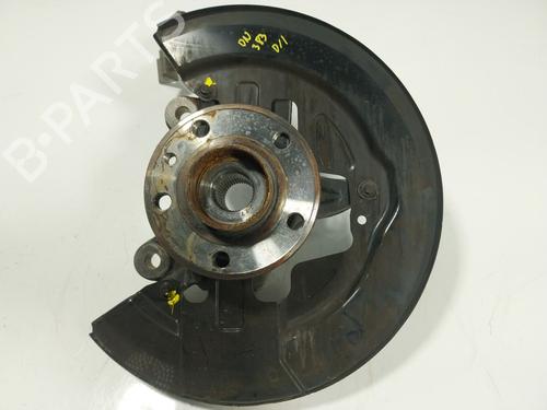 Used Left front steering knuckle Left front steering knuckle VOLVO XC60 I SUV (156) D3 (150 hp) 31944622 31944622