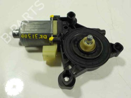 Rudehejsemotor forskærm højre SEAT LEON (5F1) 1.6 TDI (115 hp) 12909184