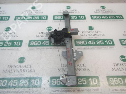 Used Front right window mechanism DACIA DOKKER Express Box Body/MPV 1.5 dCi (FEAJ) (90 hp) 3880498