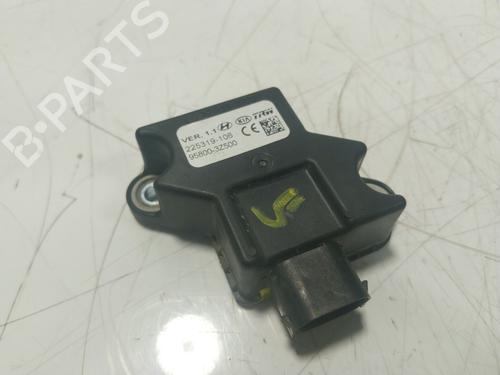 Used Electronic module HYUNDAI i40 I (VF) 1.7 CRDI (141 hp) 17082049