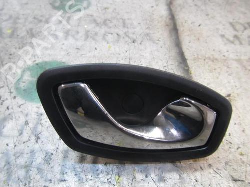 Used Front right interior door handle Front right interior door handle RENAULT MEGANE III Hatchback (BZ0/1_, B3_) 1.5 dCi (BZ09, BZ0D, BZ1W, BZ29, BZ14) (110 hp) 3841487 3841487