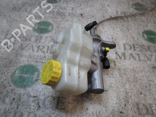 Used Brake master cylinder Brake master cylinder 4011198 4011198