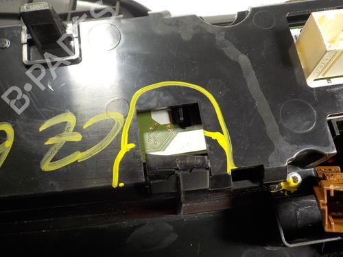 Instrument cluster CITROËN C3 Picasso (SH_)  | BP8420696C47 