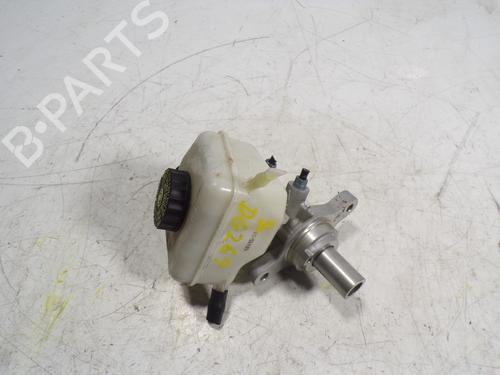 Used Brake master cylinder BMW 3 (F30, F80) 320 d (163 hp) 7172706