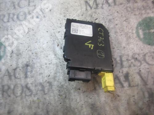 Used Lights ECU Lights ECU SKODA OCTAVIA II (1Z3) 1.9 TDI (105 hp) 3831765 3831765