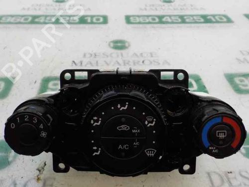 AC Styreenhet / Manøvreringsenhet FORD FIESTA VI (CB1, CCN) 1.4 TDCi (70 hp) 5775968