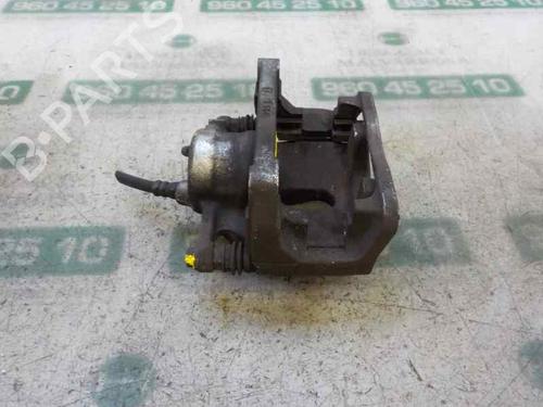 Used Right front brake caliper MERCEDES-BENZ CITAN Box Body/MPV (W415) [2012-2021]  11551837
