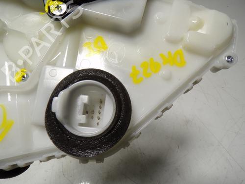 Front left lock MAZDA CX-30 (DM) 1.8 SKYACTIV-D | BP13093261C98 - Image 4