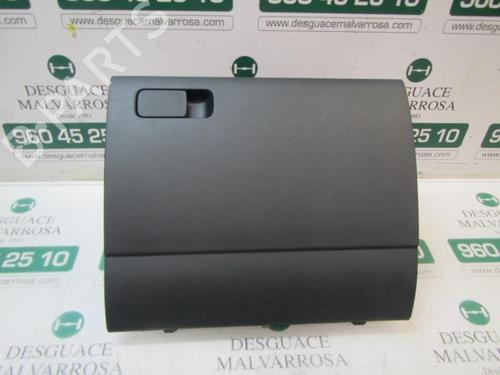 Handskerum VW GOLF VII (5G1, BQ1, BE1, BE2) 1.0 TSI (115 hp) 3992650