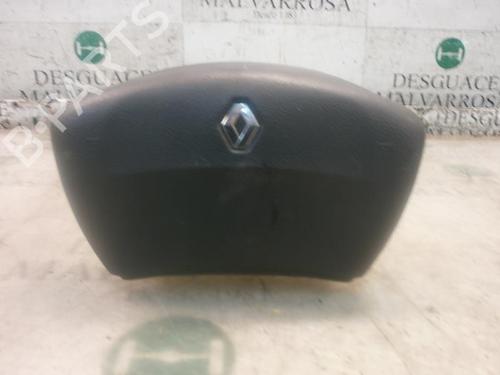 Used Driver airbag RENAULT LAGUNA II (BG0/1_) [2001-2007]  3802918