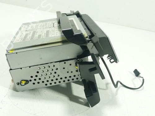 Radio LAND ROVER DISCOVERY IV (L319) 3.0 TD 4x4 | BP27582698E6 