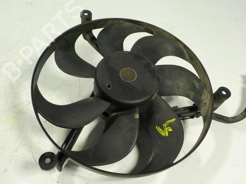 Radiator fan VW GOLF IV (1J1) 1.9 TDI 11190463 | B-Parts 