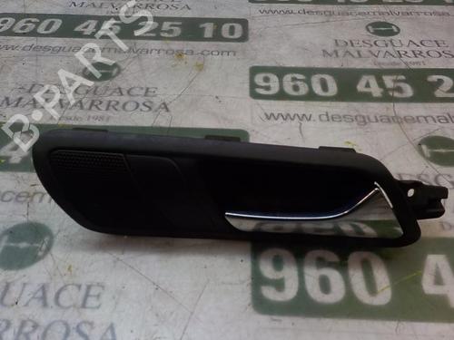 Used Rear right interior door handle Rear right interior door handle VW PASSAT B6 (3C2) 2.0 TDI 16V (140 hp) 3858113 3858113