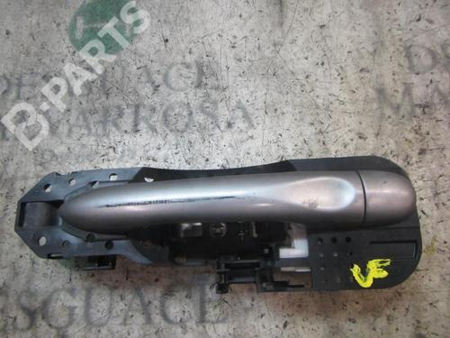 Used Rear left exterior door handle Rear left exterior door handle RENAULT MEGANE III Hatchback (BZ0/1_, B3_) 1.5 dCi (106 hp) 3835939 3835939