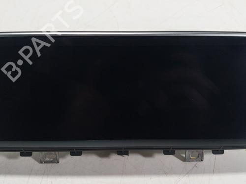 Used Display monitor BMW X5 (F15, F85) xDrive 40 d (313 hp) 30591116