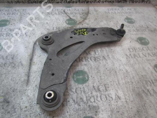 Højre fortil bærearm NISSAN PRIMASTAR Van (X83) [2002-2025]  3839103