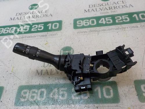 Used Headlight switch Headlight switch TOYOTA AURIS (_E15_) 1.4 D-4D (NDE150_, NDE150R) (90 hp) 3870733 3870733