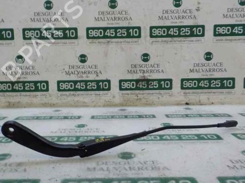 Used Front windshield wiper arm Front windshield wiper arm BMW 3 Touring (F31) 316 d (116 hp) 5285037 5285037