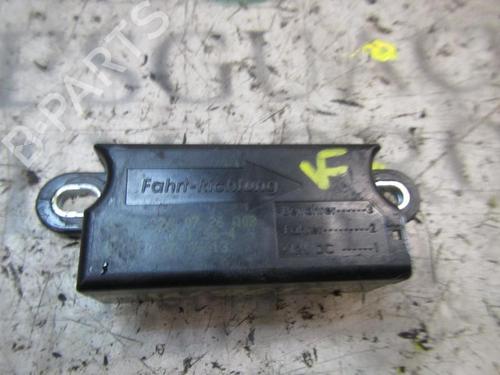Used Electronic module Electronic module MERCEDES-BENZ E-CLASS (W211) E 280 CDI (211.020) (190 hp) 3839638 3839638