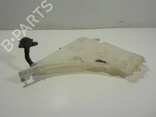 Used Windscreen washer tank BMW 1 (F20) 118 d (150 hp) 15068641