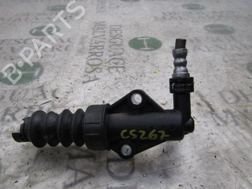Used Clutch slave cylinder FIAT PUNTO EVO (199_) [2008-2025]  14274783