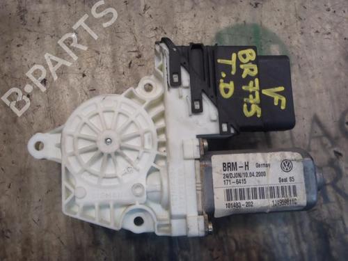 Used Right rear window motor SEAT LEON (1M1) 1.9 TDI (110 hp) 3802106