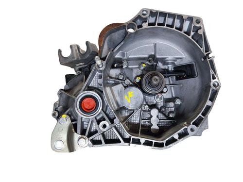 gearbox-fiat-tipo-saloon-356_-357_-2015-40085346 main image