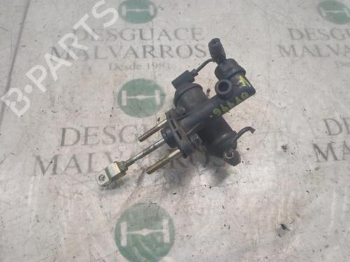 Used Clutch slave cylinder Clutch slave cylinder KIA SORENTO I (JC) 2.5 CRDi 4WD (140 hp) 14270843 14270843