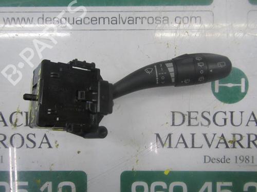 Used Steering column stalk HYUNDAI i30 (FD) 1.6 CRDi (116 hp) 3864889