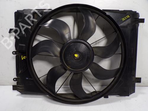 Used Radiator fan MERCEDES-BENZ CLA Coupe (C117) CLA 200 CDI / d (117.308) (136 hp) 15203112