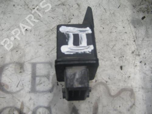 Used Electronic module Electronic module CITROËN BERLINGO / BERLINGO FIRST MPV (MF_, GJK_, GFK_) 1.9 D (MFWJZ) (70 hp) 3746159 3746159