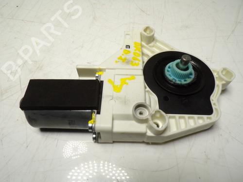 Used Left front window motor AUDI A4 B8 (8K2) 2.0 TDI 16V (140 hp) 11192308