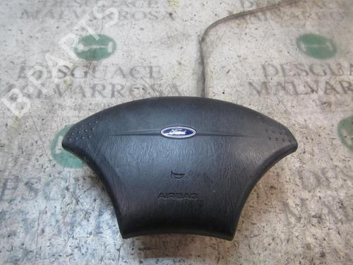 Used Driver airbag FORD FOCUS I (DAW, DBW) 1.6 16V (100 hp) 3840941