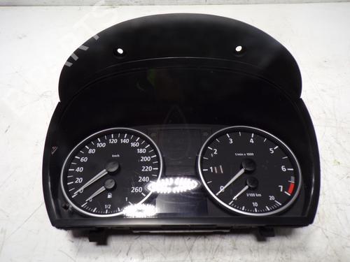 Used Instrument cluster Instrument cluster BMW 3 (E90) 320 i (150 hp) 10698046 10698046