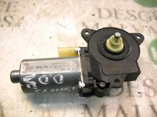 Used Right front window motor Right front window motor 3735055 3735055