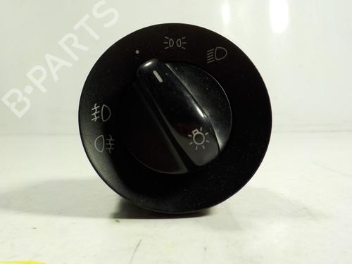 Used Headlight switch Headlight switch PORSCHE CAYENNE (9PA) S 4.5 (340 hp) 7572559 7572559