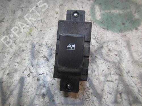 Used Right front window switch Right front window switch OPEL ANTARA A (L07) 2.0 CDTI (150 hp) 3834738 3834738