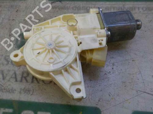 Rudehejsemotor bagstkærm højre MERCEDES-BENZ C-CLASS (W204) C 220 CDI (204.008) | BP5937758E22 