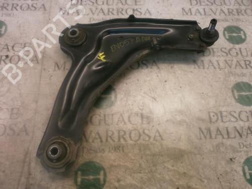 Used Right front suspension arm RENAULT LAGUNA II (BG0/1_) [2001-2007]  3802804
