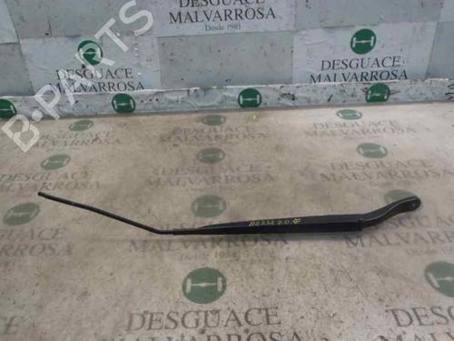 Used Front windshield wiper arm RENAULT MEGANE III Hatchback (BZ0/1_, B3_) 1.5 dCi (106 hp) 3799064